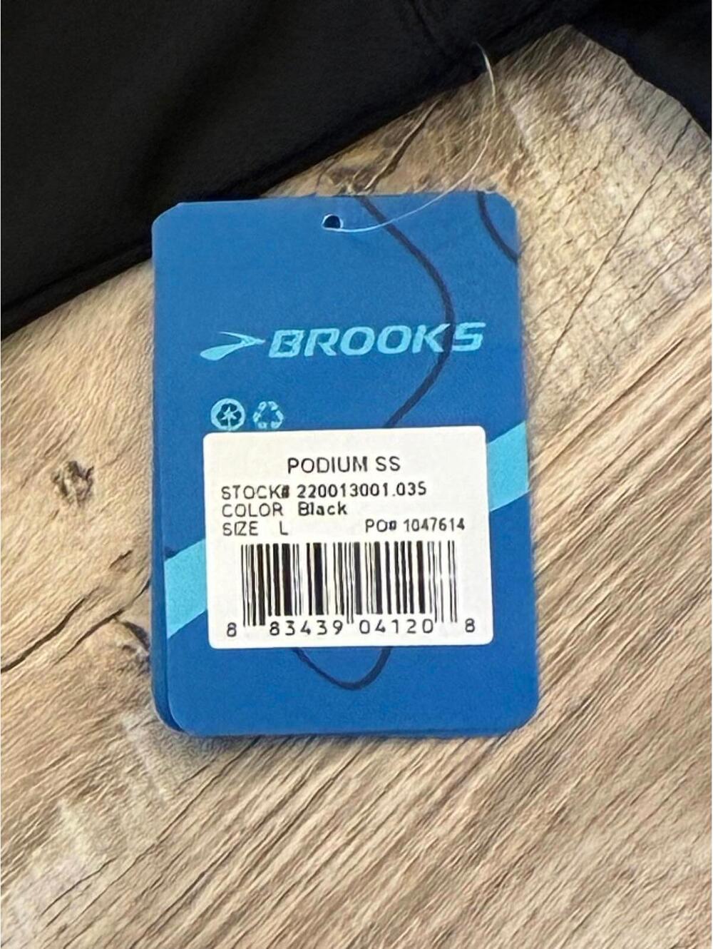 Brand New with Tags Women's Brooks Podium SS Black T-Shirt Large - Picture 4 of 7